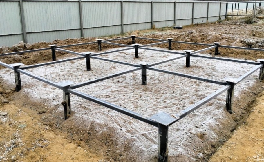 Фундамент из винтовых свай 108мм