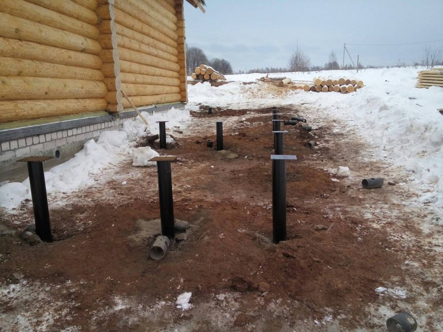 Фундамент из винтовых свай 108мм