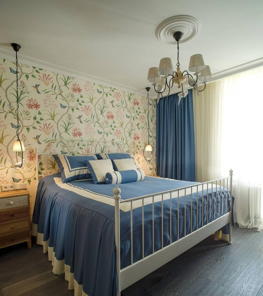 Акцентная стена в спальне