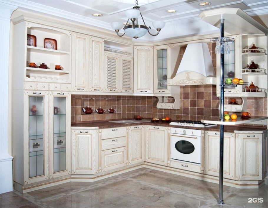 Кухня классика выбеленный дуб патина