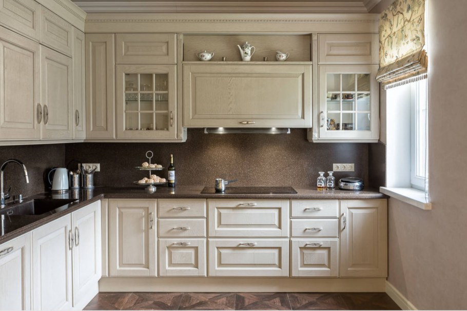 Кухонные гарнитуры классика