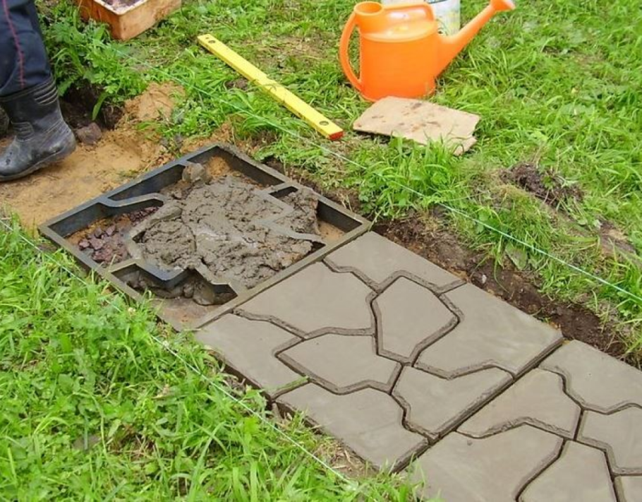 Самодельные дорожки на даче