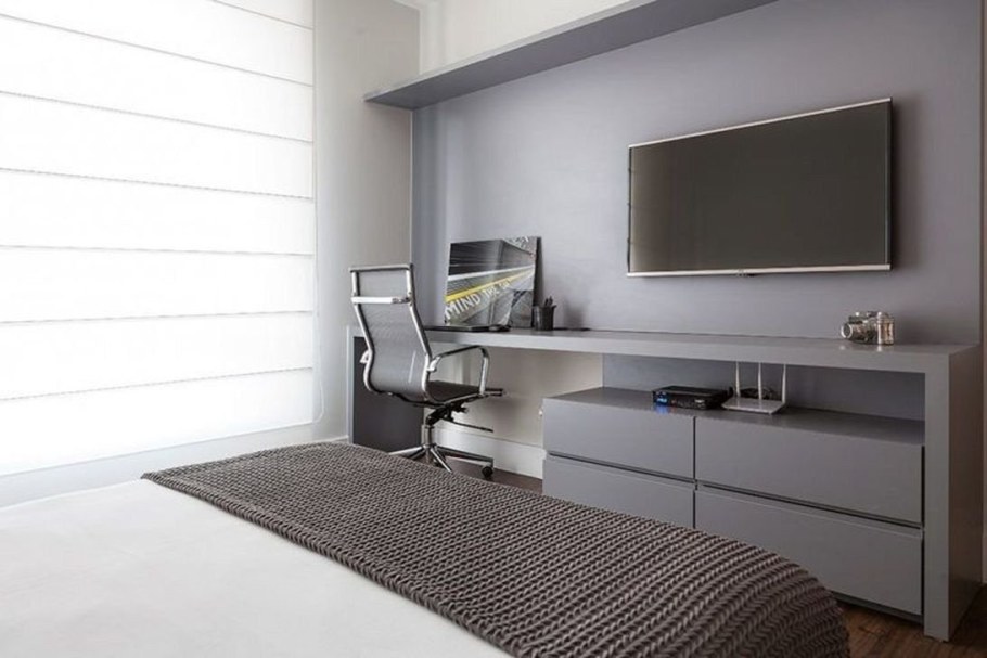 Интерьер спальни с рабочим местом