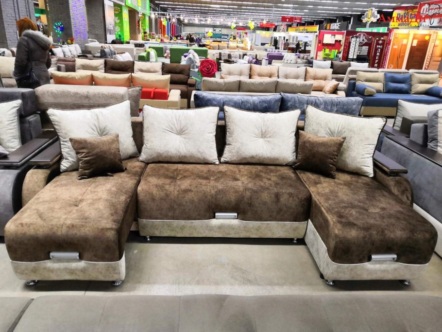 Диван Честер 130 гротеск