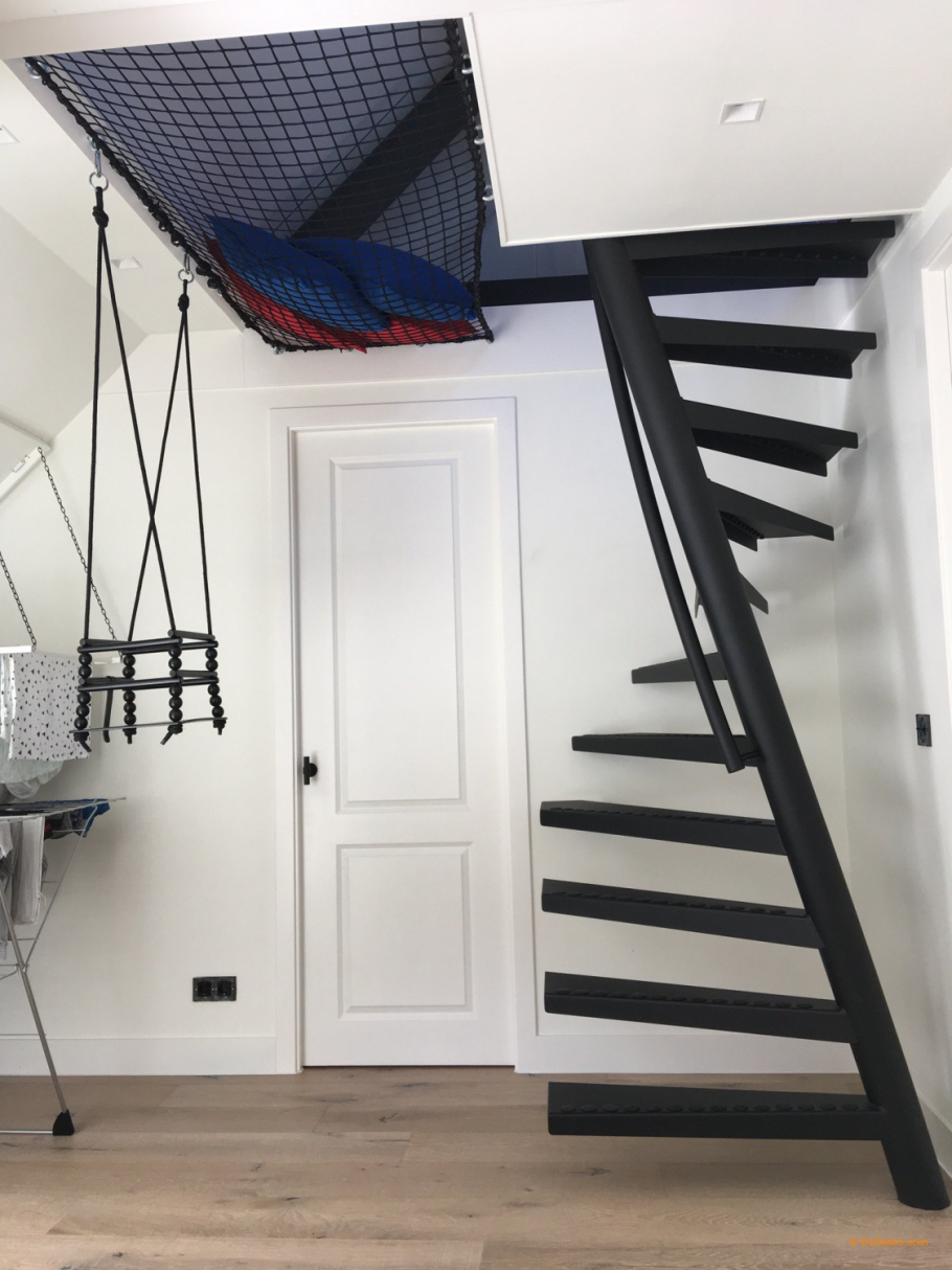 Лестница на чердак архикад