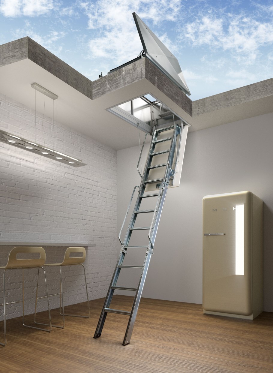 Складная лестница на антресольный этаж