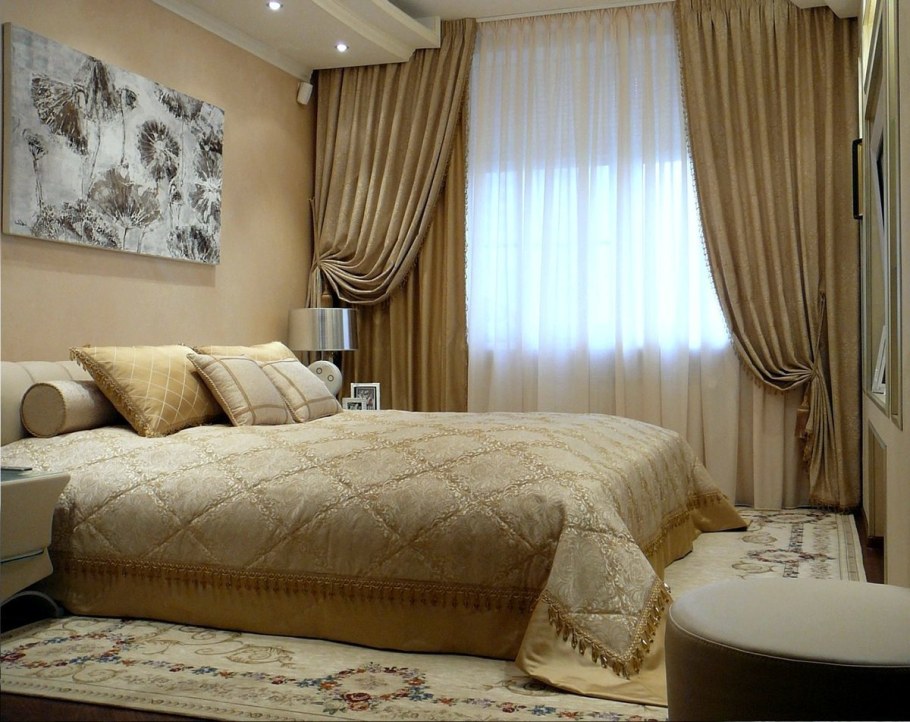 Шторы в спальню