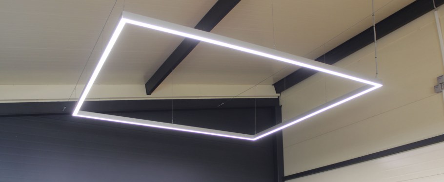 Светильник линейный светодиодный потолочный 2000мм