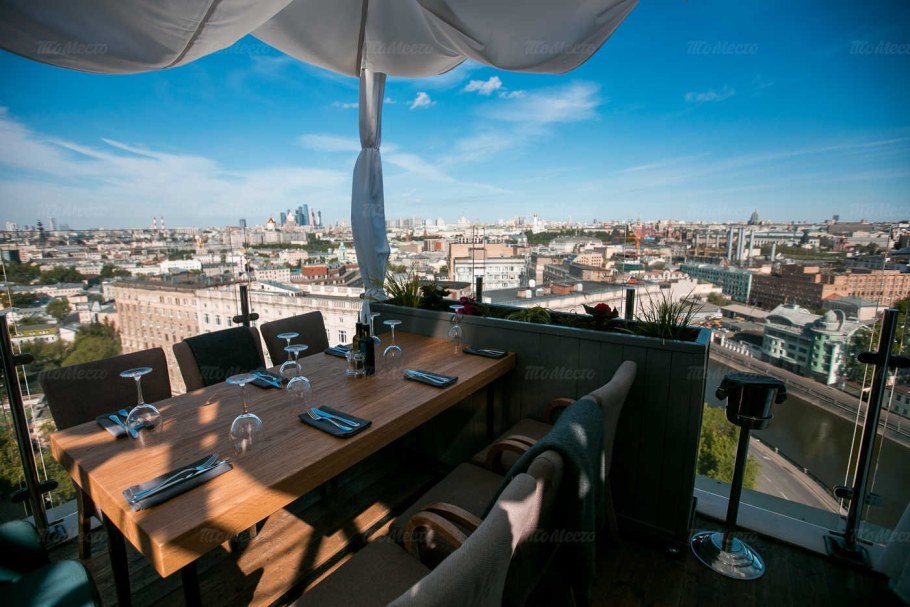 Ресторан Карлсон летняя терраса