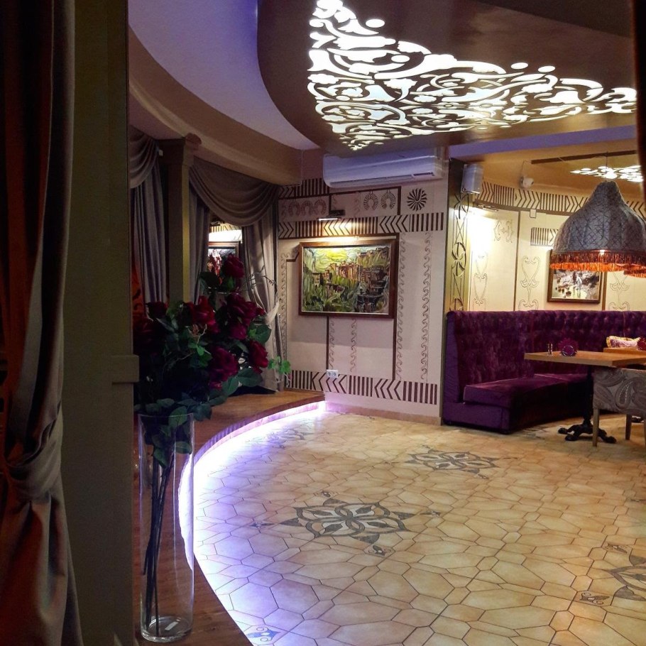 Аверон ресторан Махачкала