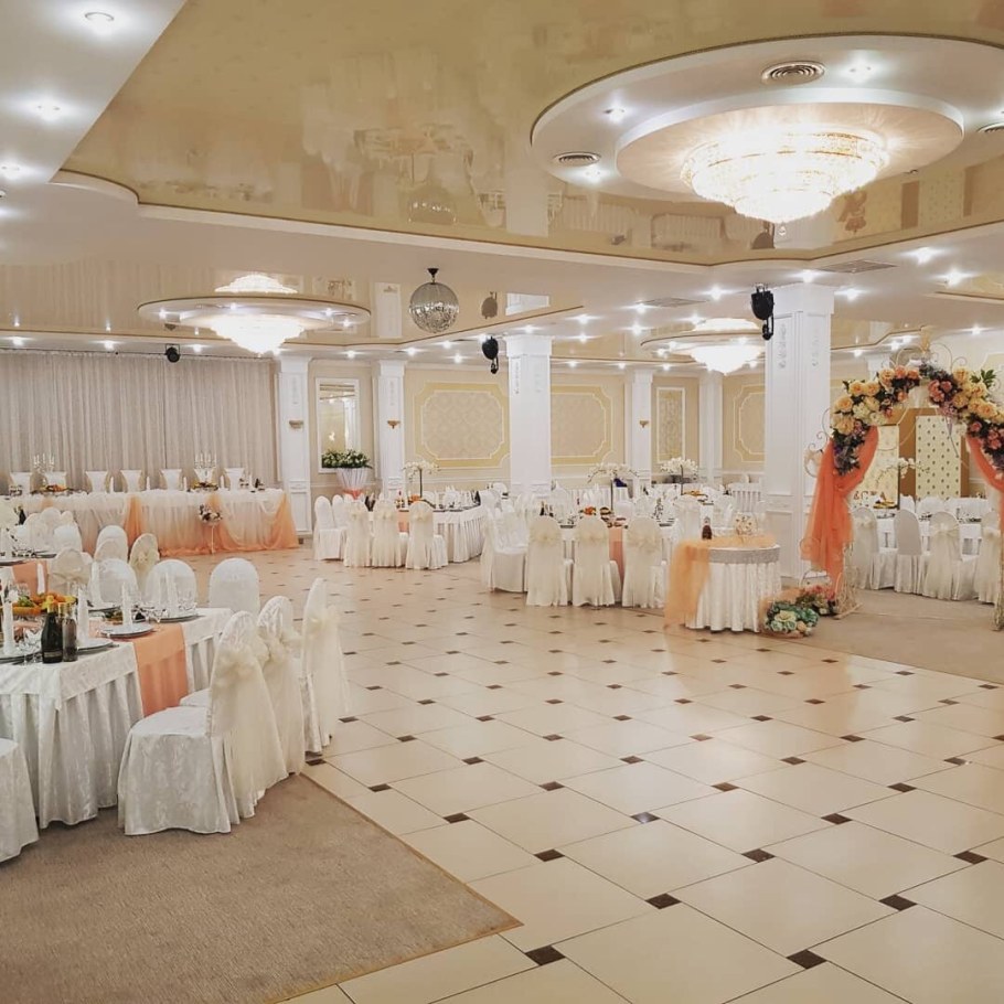 Банкетный зал Лотос Избербаш