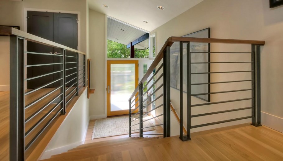 Ограждение лестницы лофт