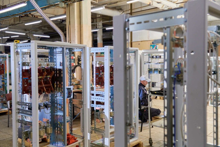 Высокоскоростные лифты завода Мэл