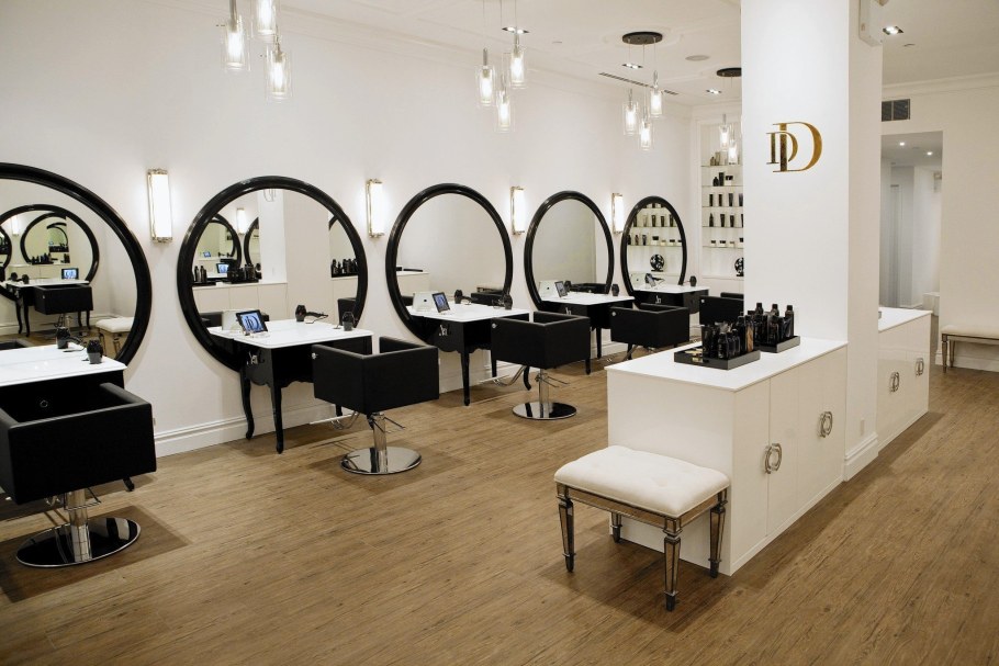 Современный интерьер салона красоты