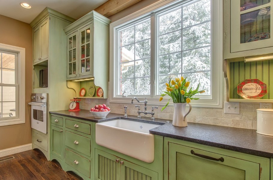 Zelyonie кухни стиль Кантри