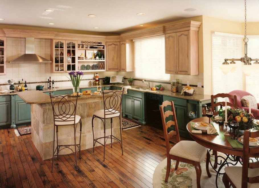 Уютные кухни в частном доме