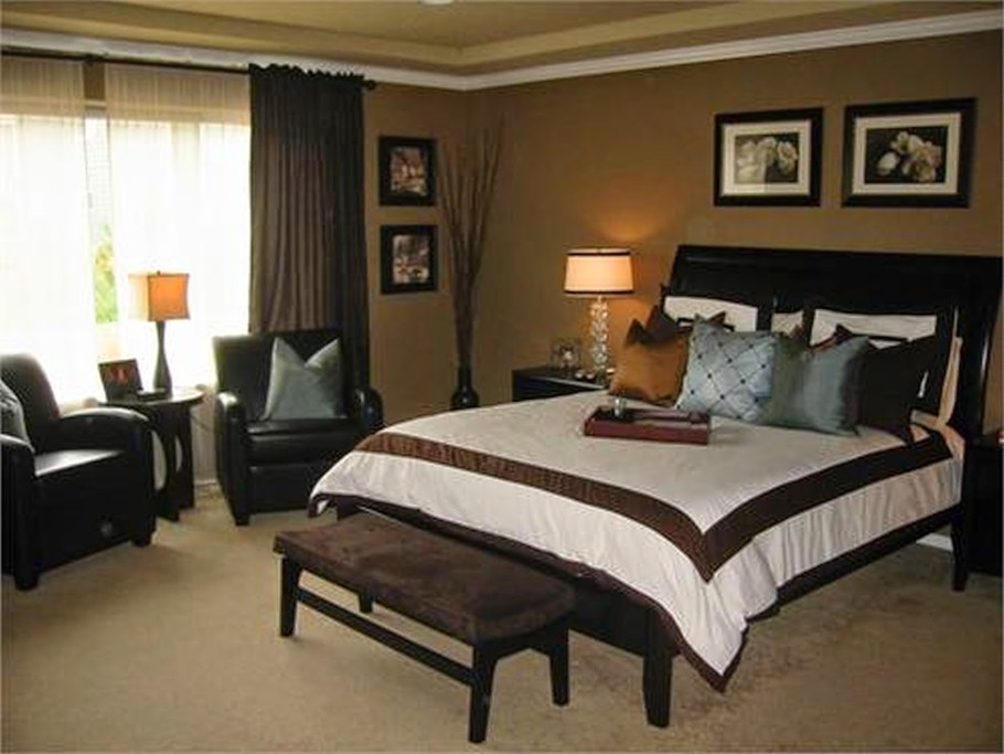 Темно коричневая мебель