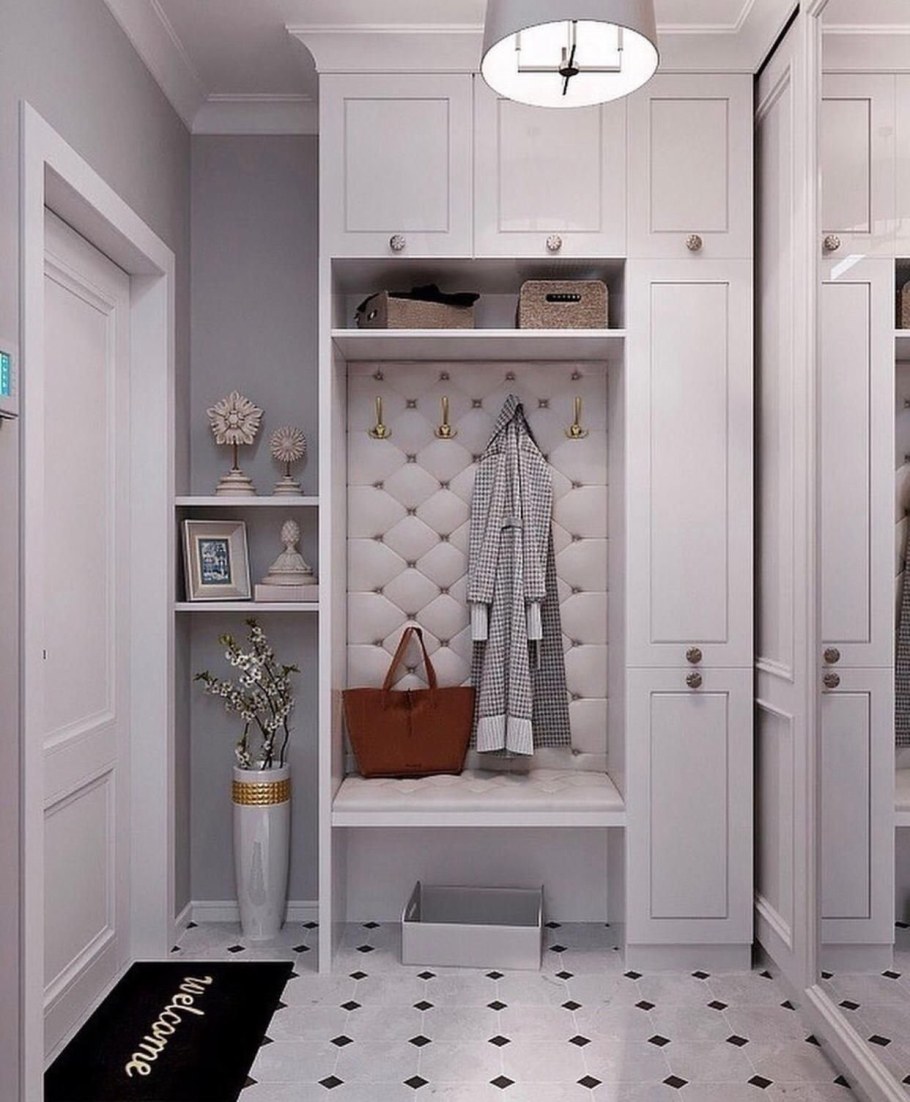 Маленькая прихожая