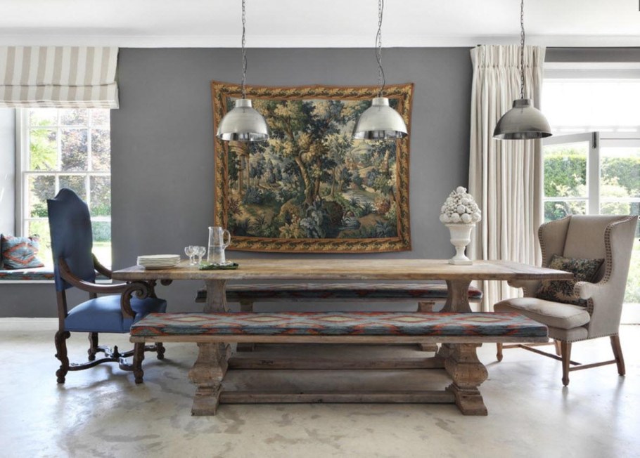 Гобелен в интерьере гостиной