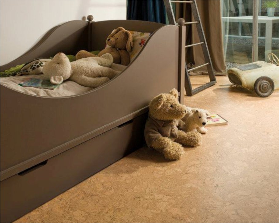 Пробковое покрытие в детской