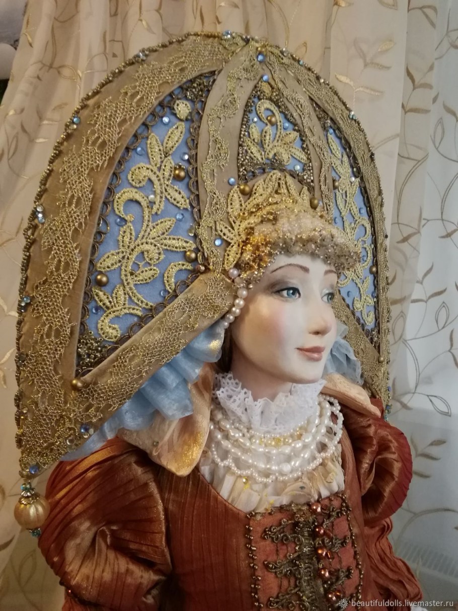 Авторская кукла русская красавица