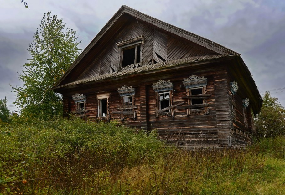 Деревенский дом пятистенок