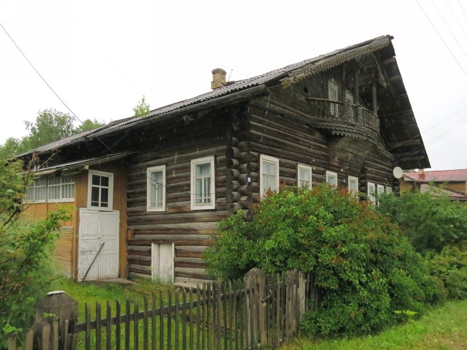 Дом Буракова Вельского района