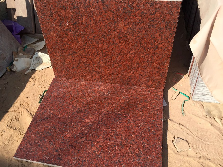 Красный гранит Империал ред