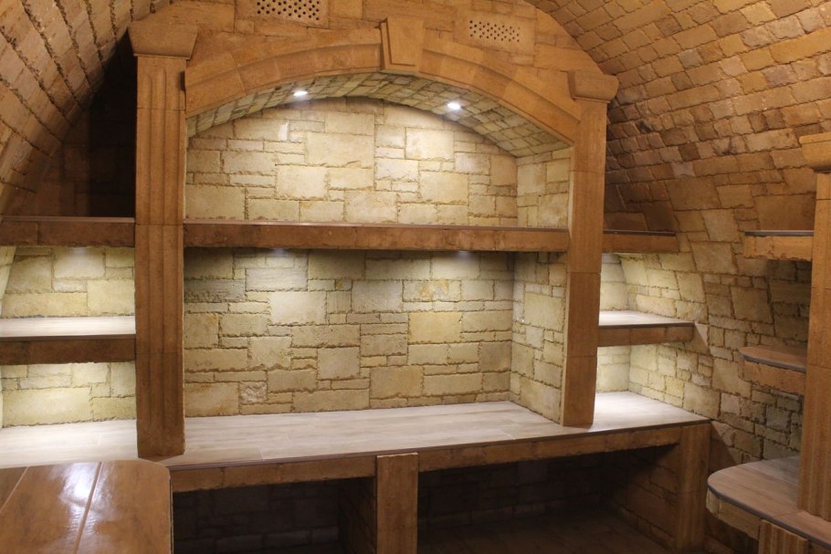 Погреб со сводом