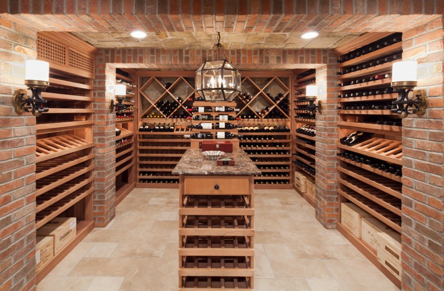 Винный погреб кирпичный