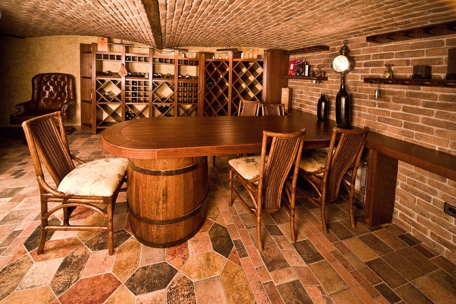 Винный погребок