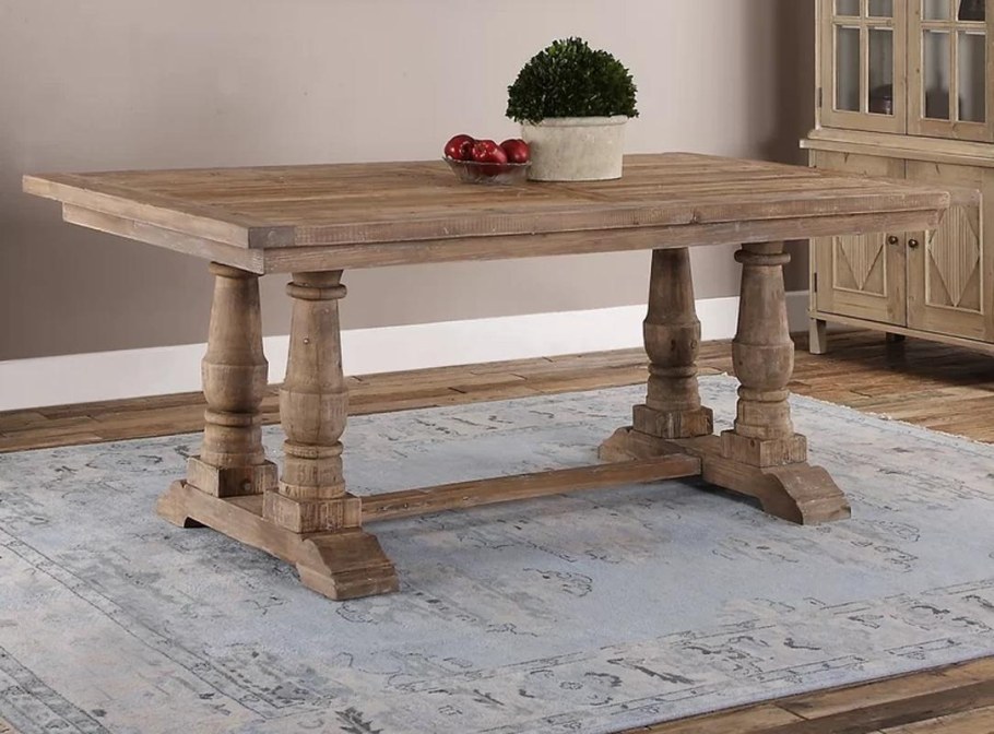 Стол деревянный