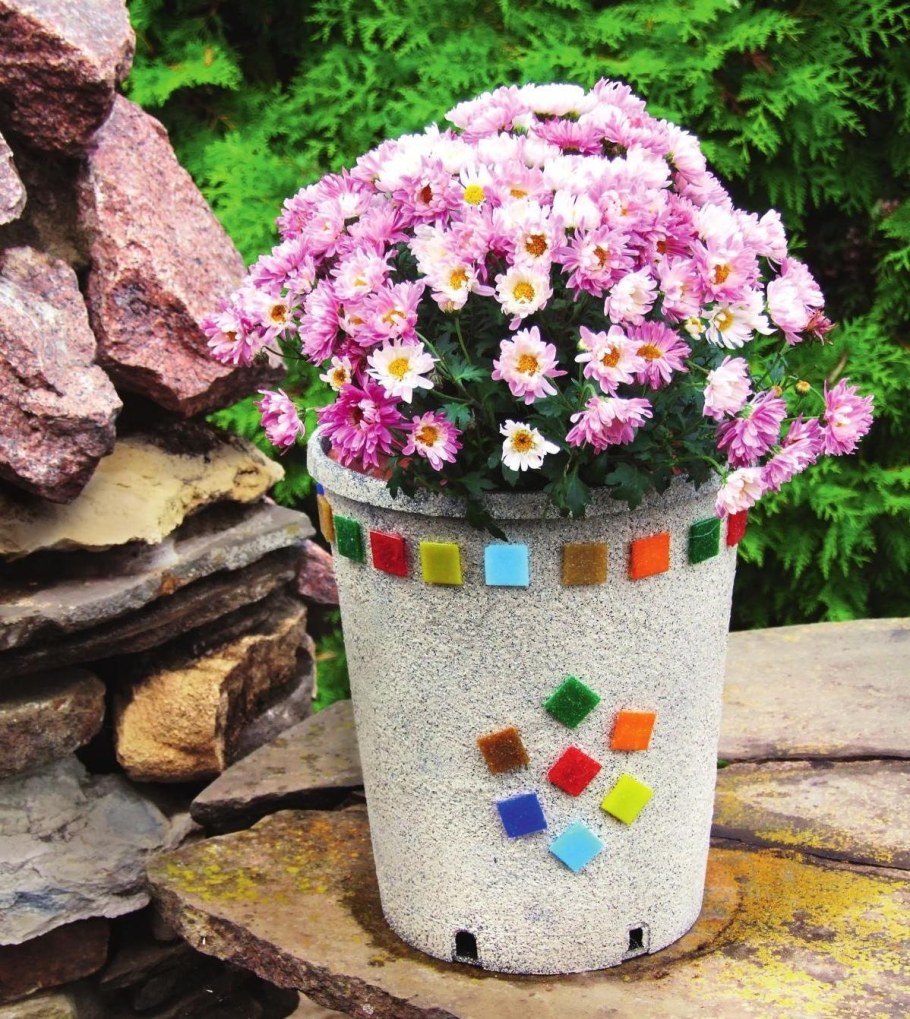 Вазон с цветами