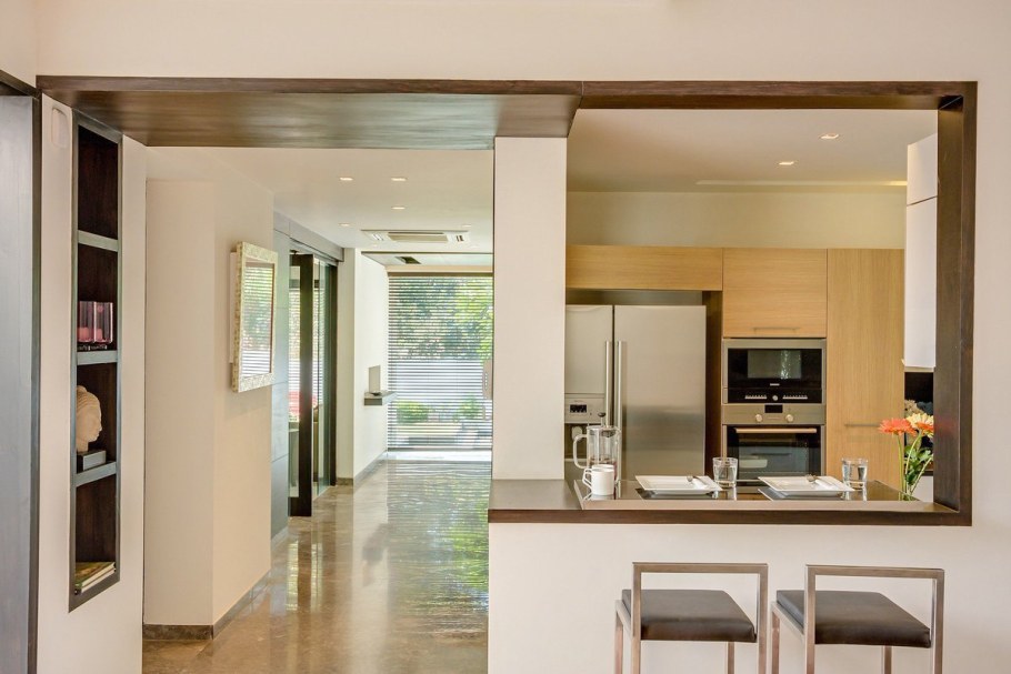 Перегородка между кухней и гостиной