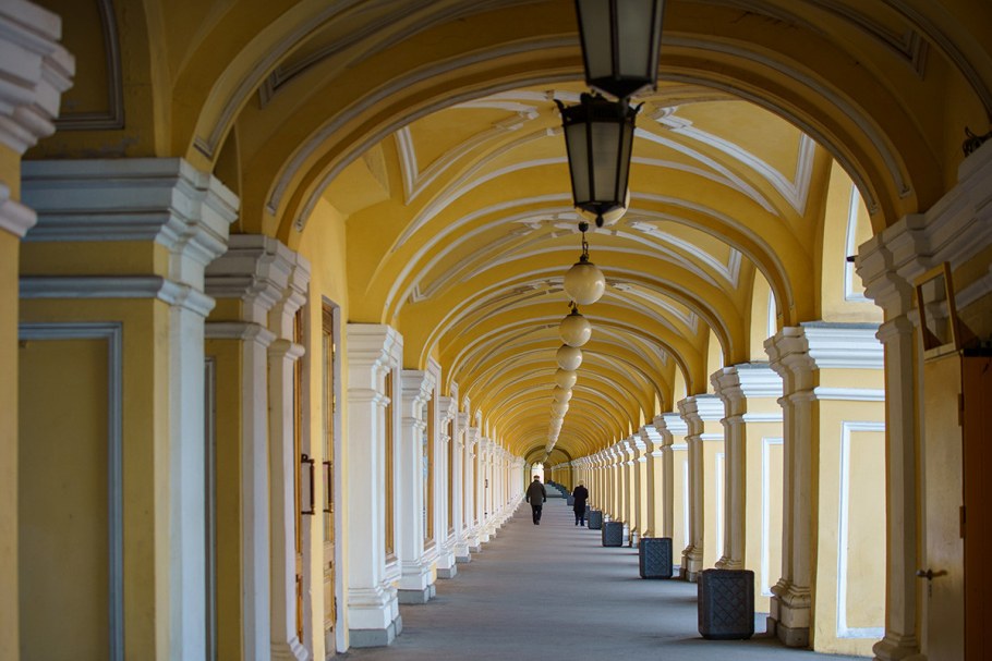 Анфилада колоннада