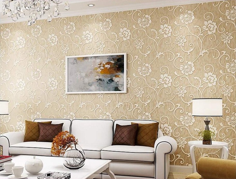 Комбинирование обоев в гостиной
