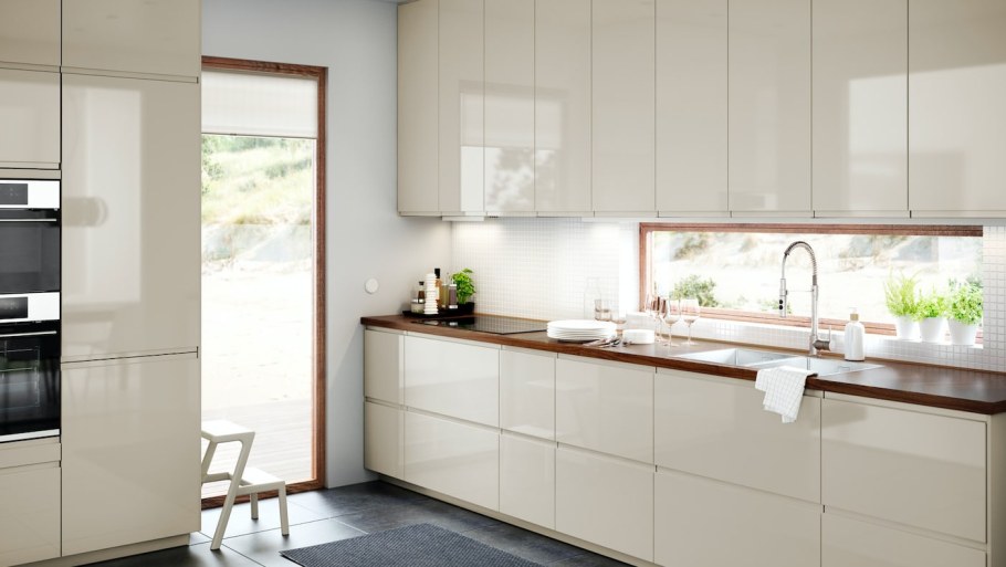 Кухня икеа Воксторп белая