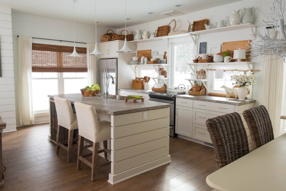 Кухня экостиль белая