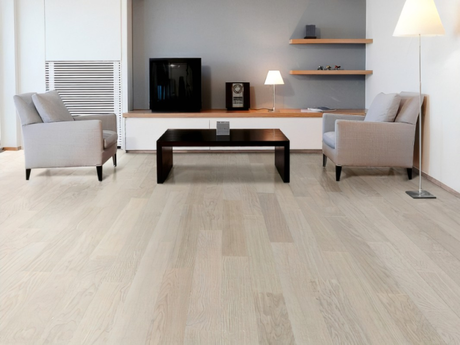 Ламинат Квик степ беленый дуб