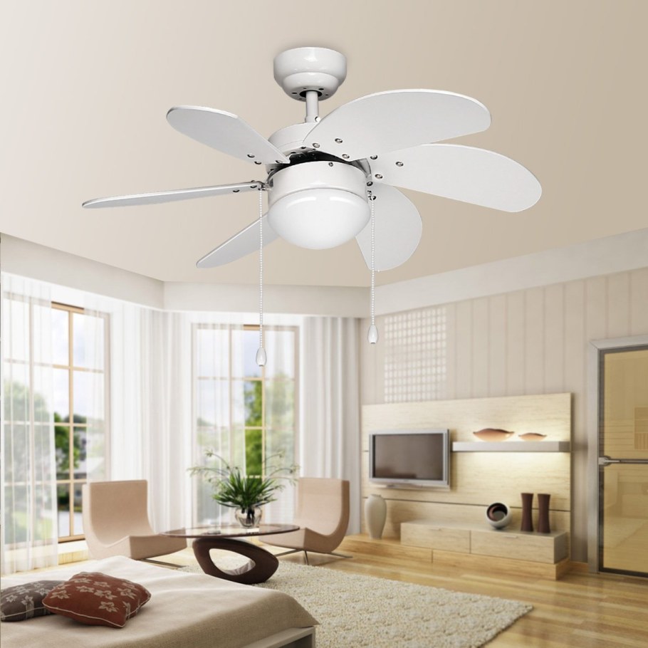 Модные люстры 2022 для гостиной