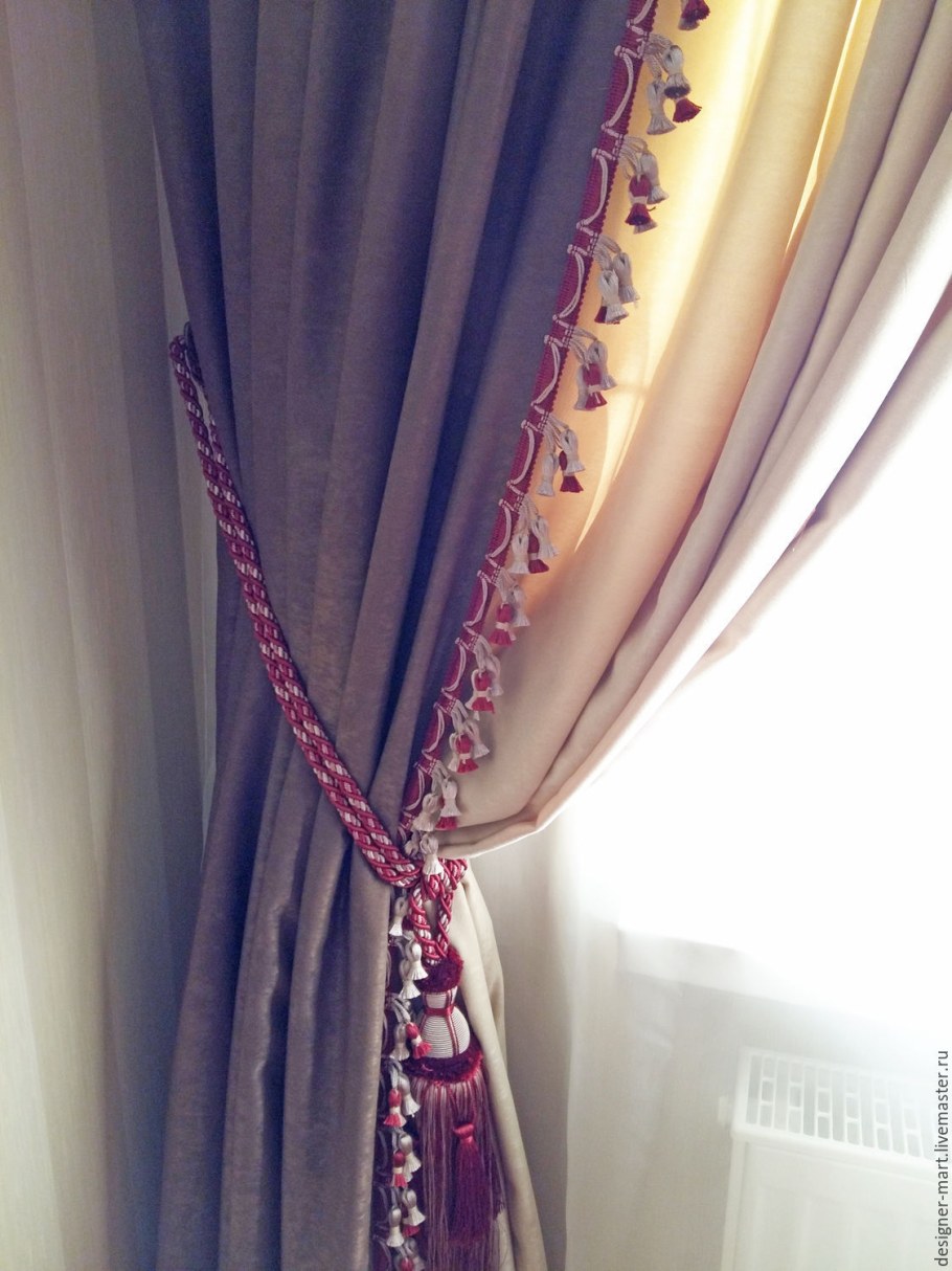 Портьера с подхватом