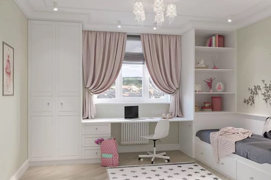 Квадратная детская комната для девочки