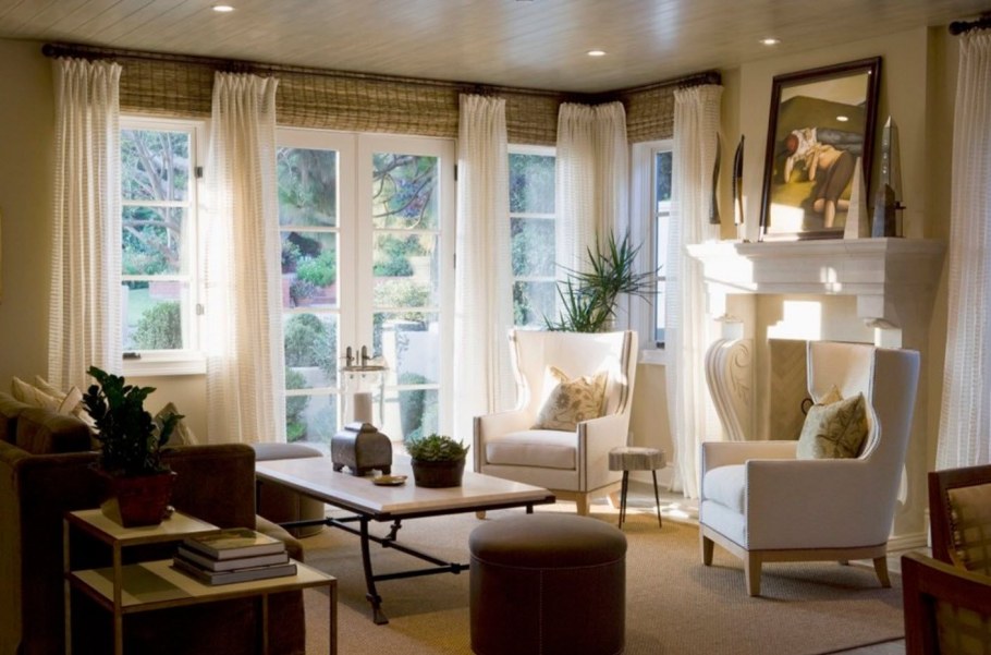 Красивые окна в гостиной