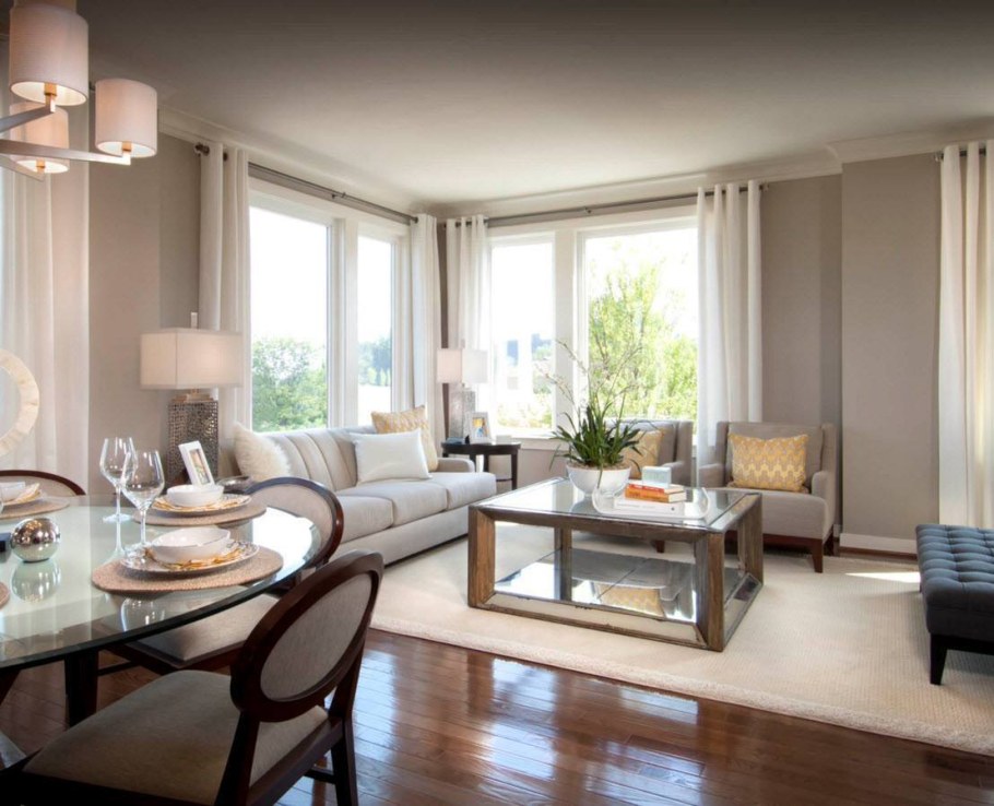 Гостиная с панорамными окнами