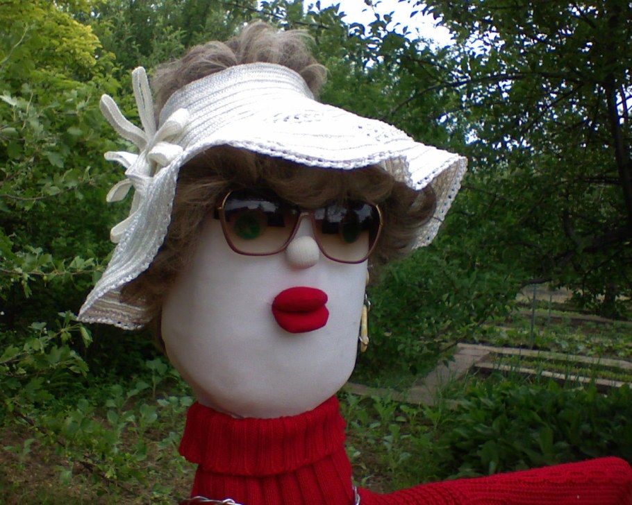 Пугало на дачу