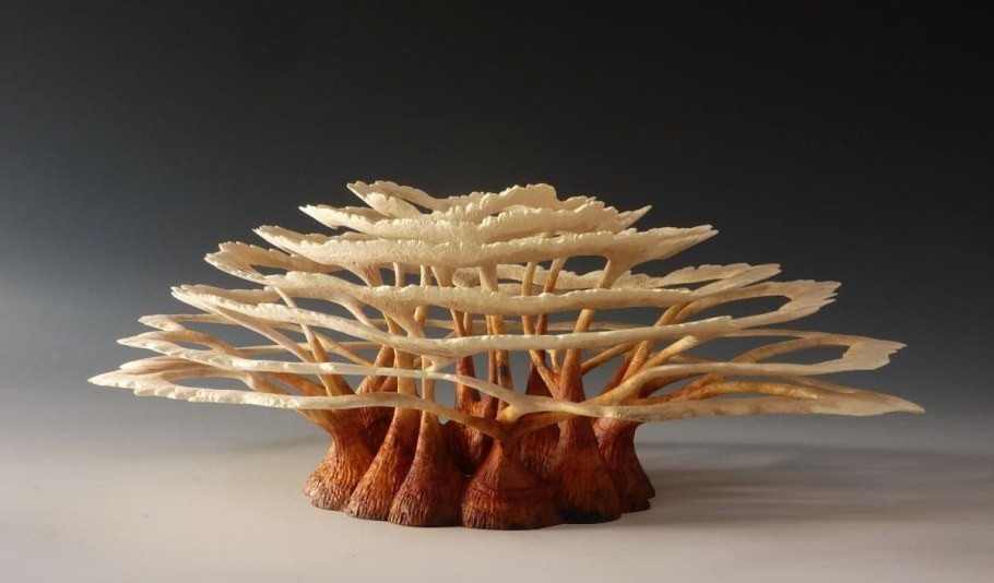 Скульптура дерево