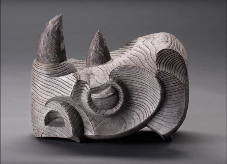 Резьба по дереву скульптура