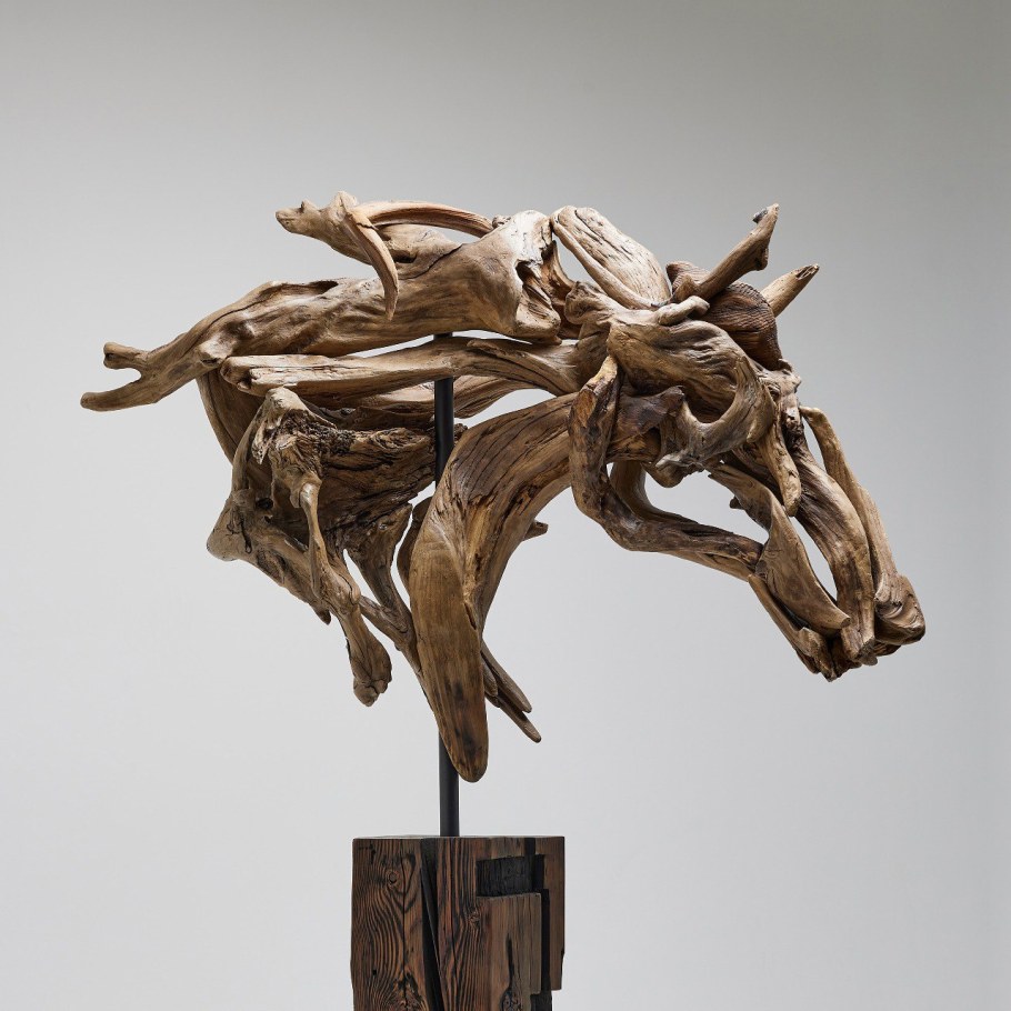 Отечественная скульптура дерево