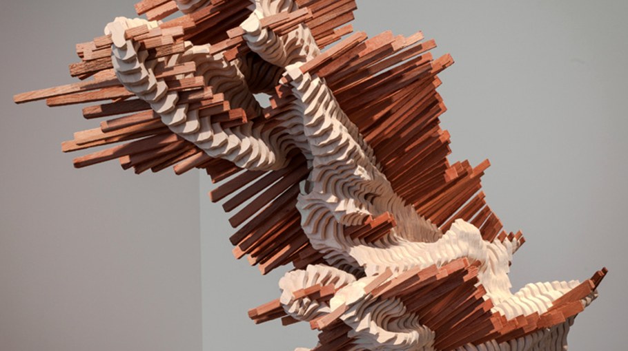 Абстрактные фигуры из дерева