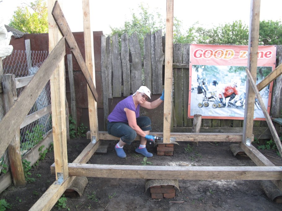 Сарай из досок